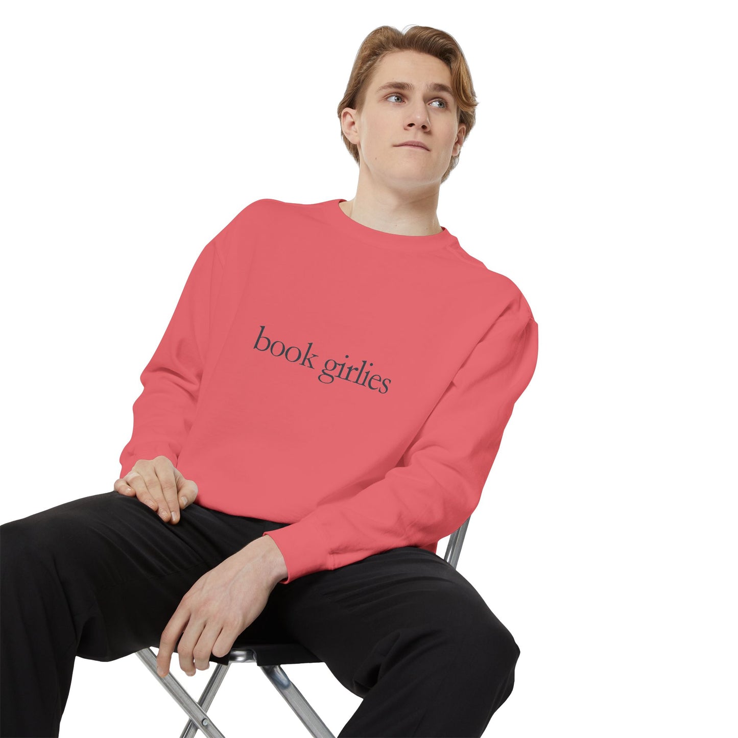 Book Girlie Unisex Sweatshirt, Cozy Literary Apparel, Perfect for Book Lovers, Gifts for Readers, Ideal for Cozy Nights