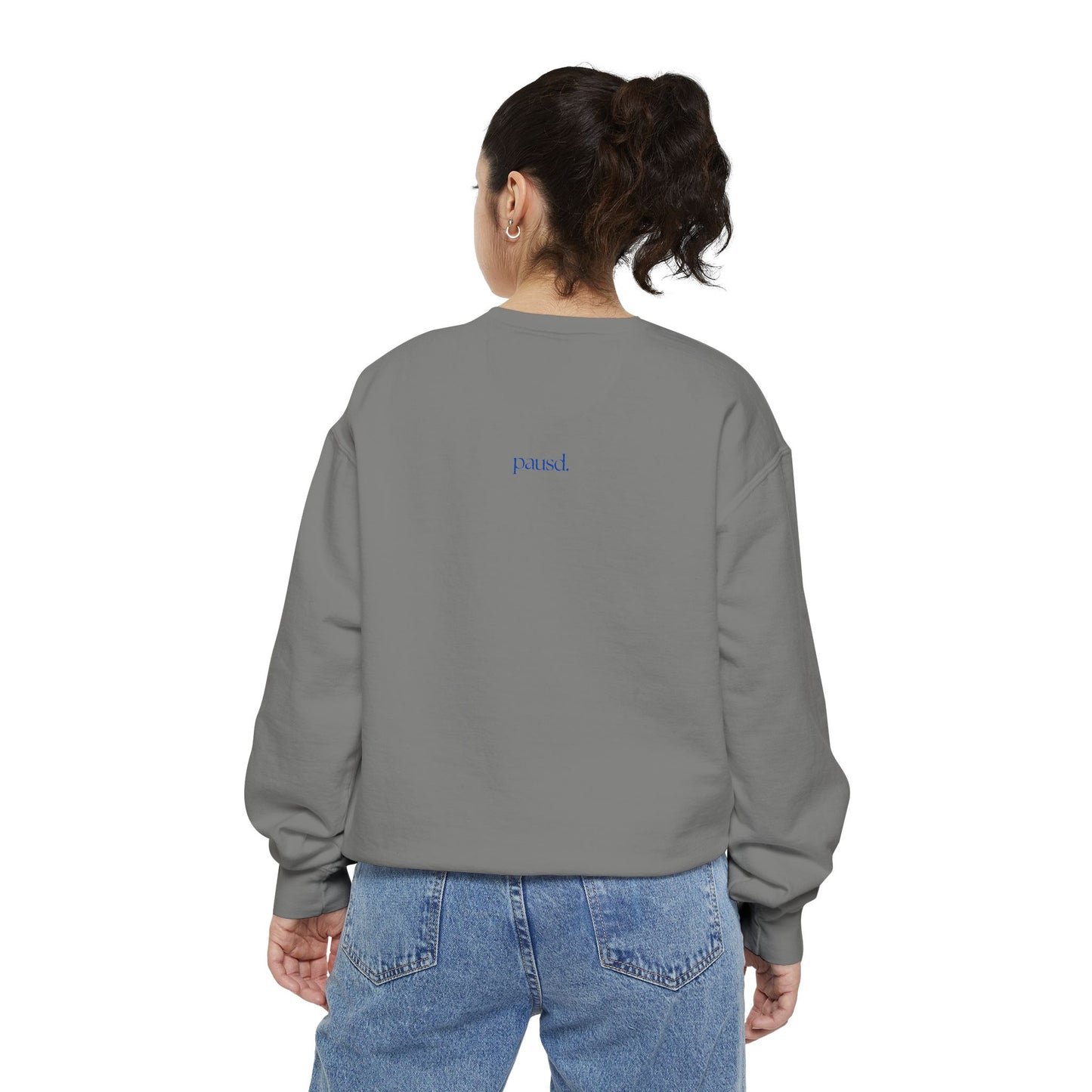 Book Girlie Unisex Sweatshirt, Cozy Literary Apparel, Perfect for Book Lovers, Gifts for Readers, Ideal for Cozy Nights