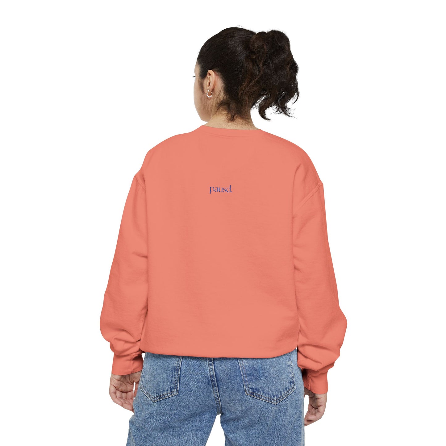 Book Girlie Unisex Sweatshirt, Cozy Literary Apparel, Perfect for Book Lovers, Gifts for Readers, Ideal for Cozy Nights