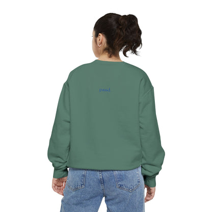 Book Girlie Unisex Sweatshirt, Cozy Literary Apparel, Perfect for Book Lovers, Gifts for Readers, Ideal for Cozy Nights