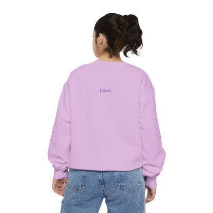Book Girlie Unisex Sweatshirt, Cozy Literary Apparel, Perfect for Book Lovers, Gifts for Readers, Ideal for Cozy Nights
